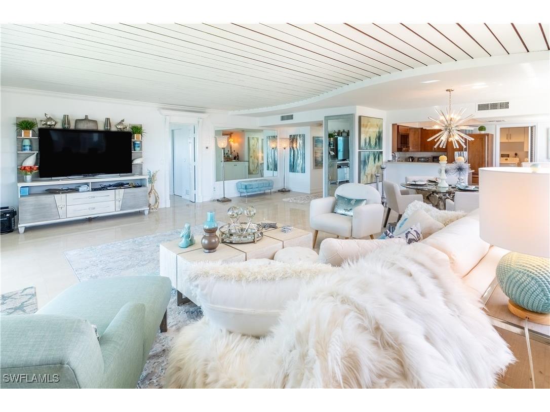 9051 Gulf Shore Drive #2 Naples FL 34108 225066248 image10