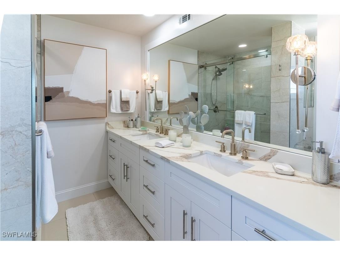 9051 Gulf Shore Drive #2 Naples FL 34108 225066248 image21