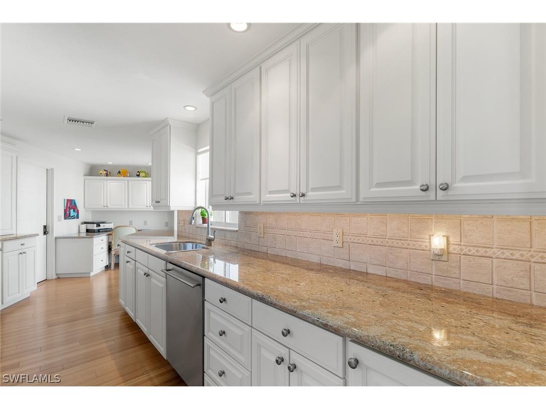 9051 Gulf Shore Drive #701 Naples FL 34108 226006997 image10
