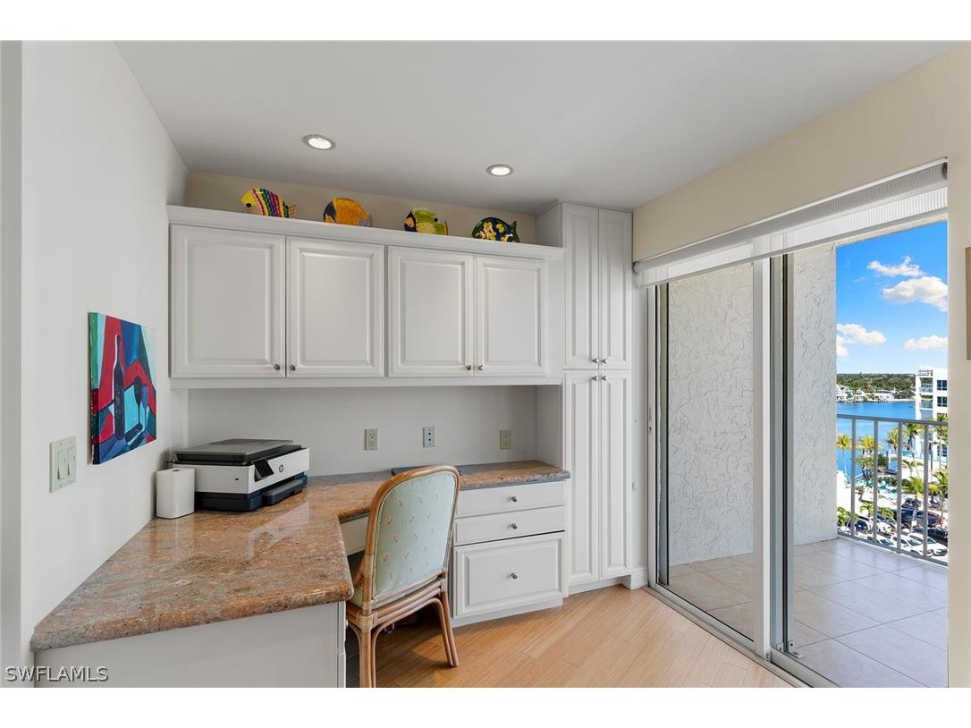 9051 Gulf Shore Drive #701 Naples FL 34108 226006997 image14