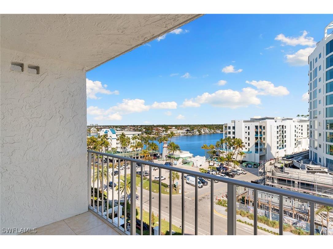 9051 Gulf Shore Drive #701 Naples FL 34108 226006997 image15