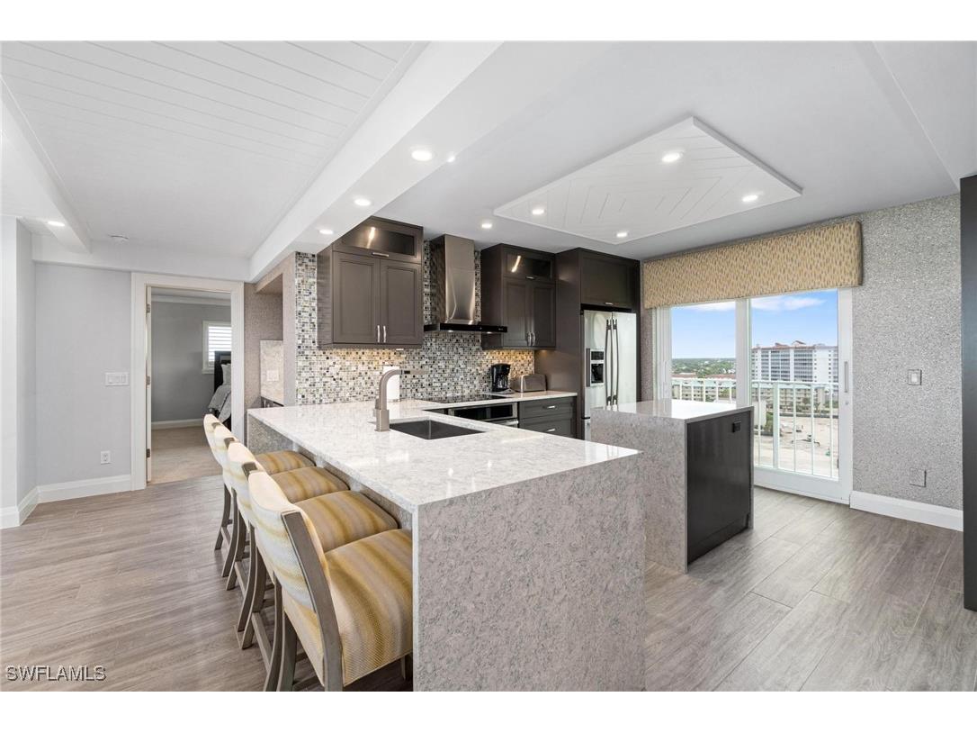 9051 Gulf Shore Drive #PH3 Naples FL 34108 225076271 image14