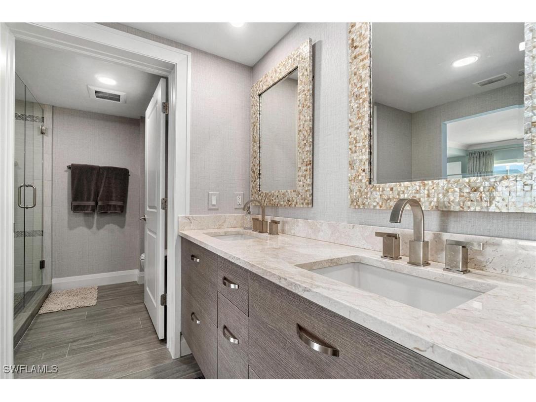 9051 Gulf Shore Drive #PH3 Naples FL 34108 225076271 image41