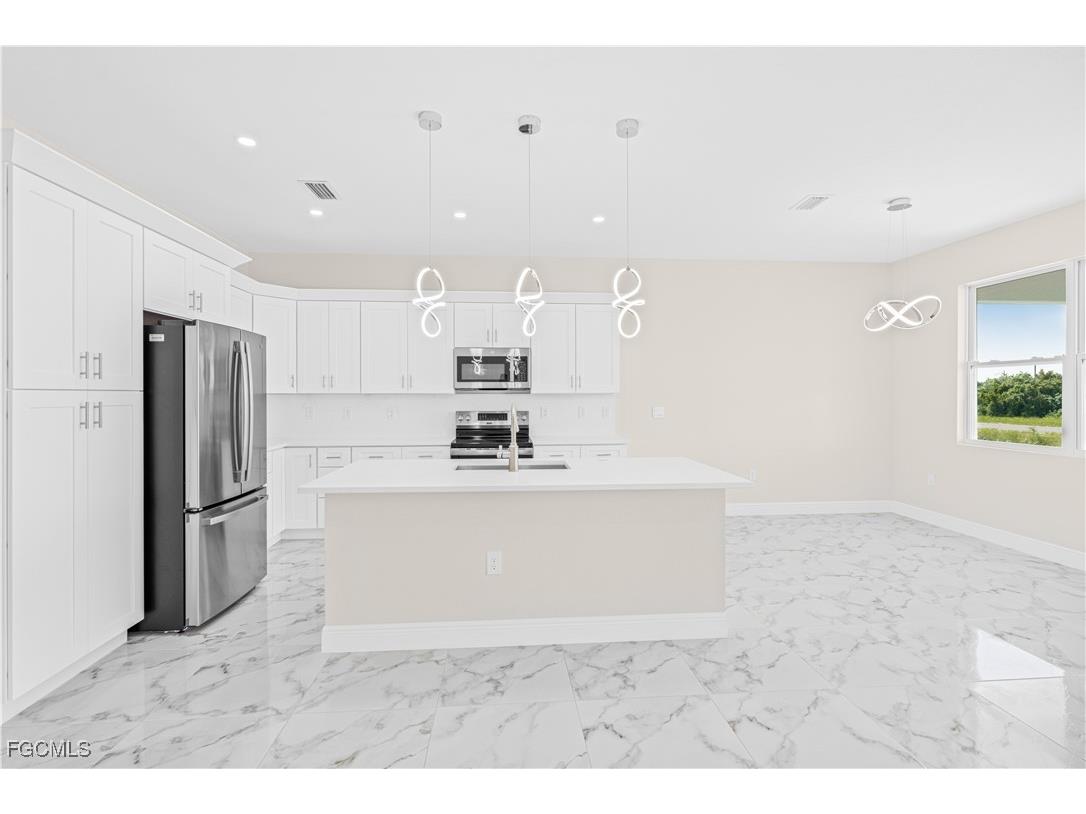 9051 W Justice Circle Labelle FL 33935 2025004567 image23