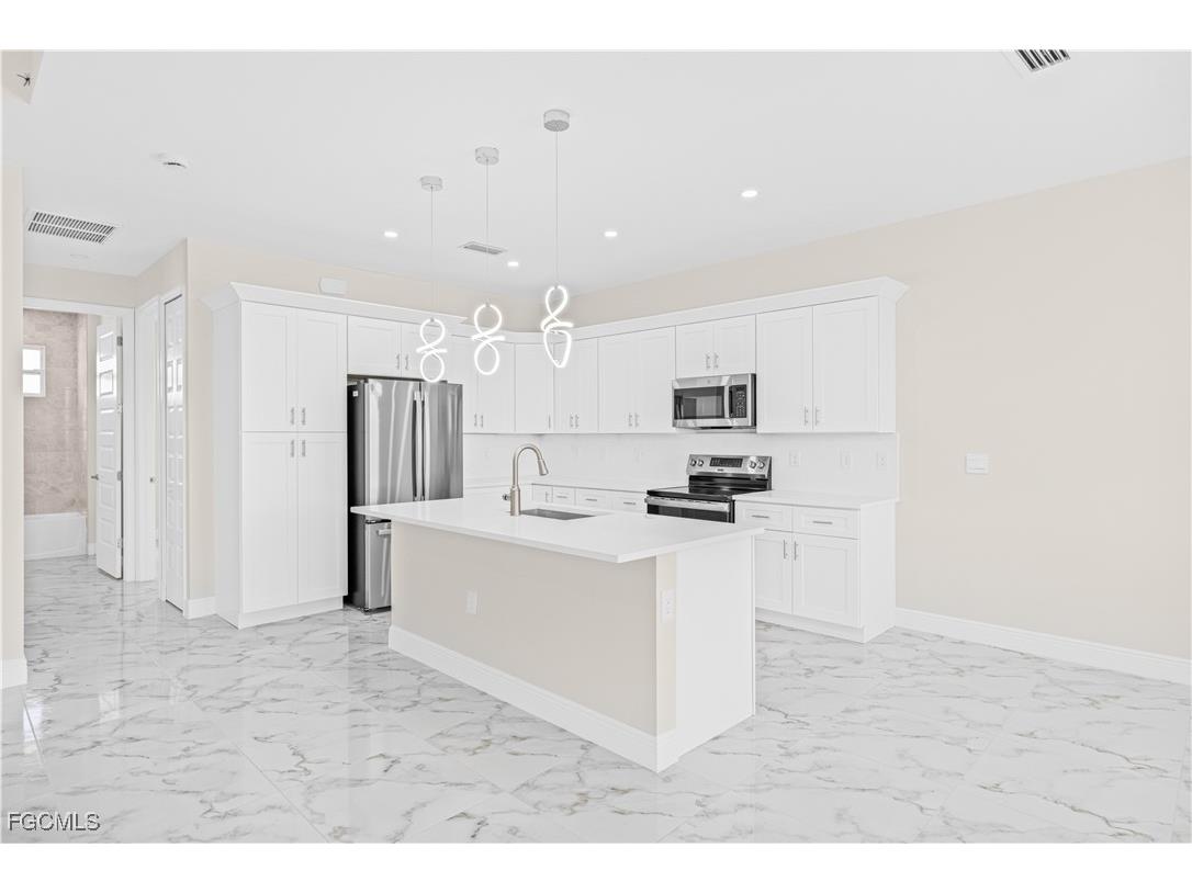 9051 W Justice Circle Labelle FL 33935 2025004567 image24