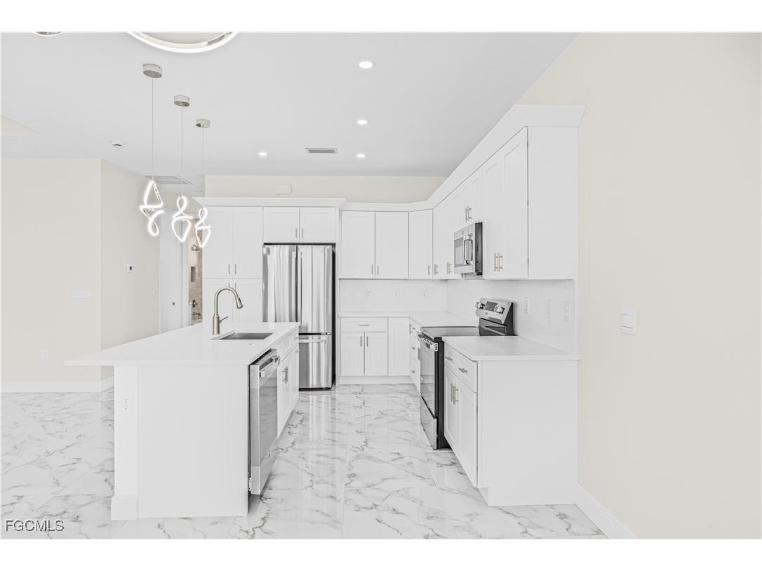 9051 W Justice Circle Labelle FL 33935 2025004567 image27