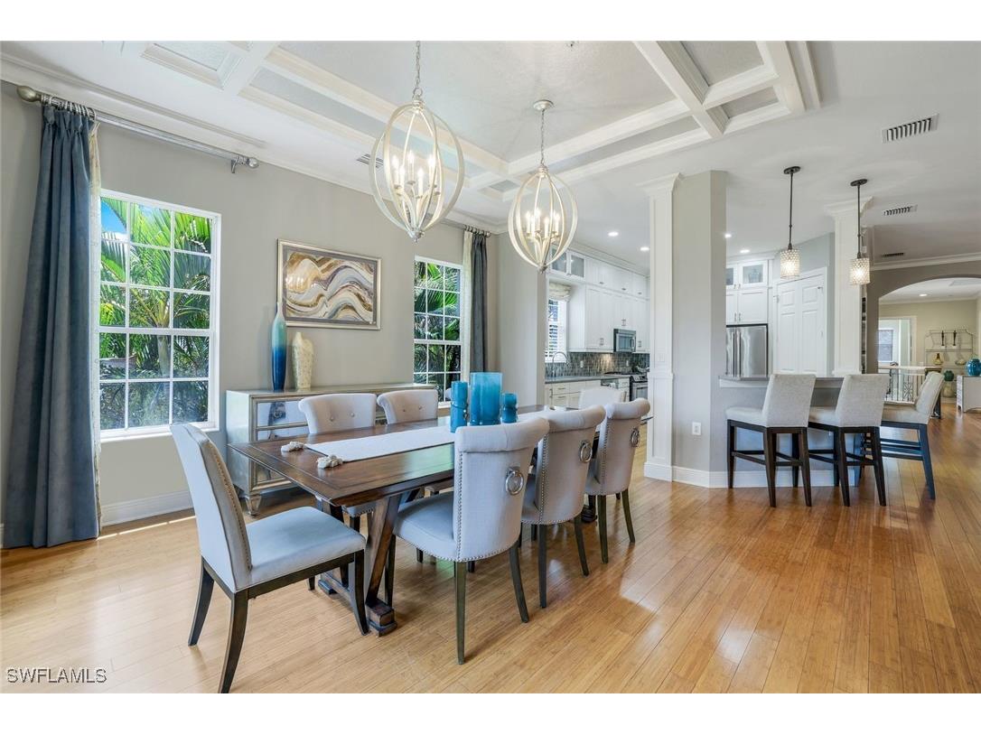 9053 Cascada Way #202 Naples FL 34114 225056002 image1