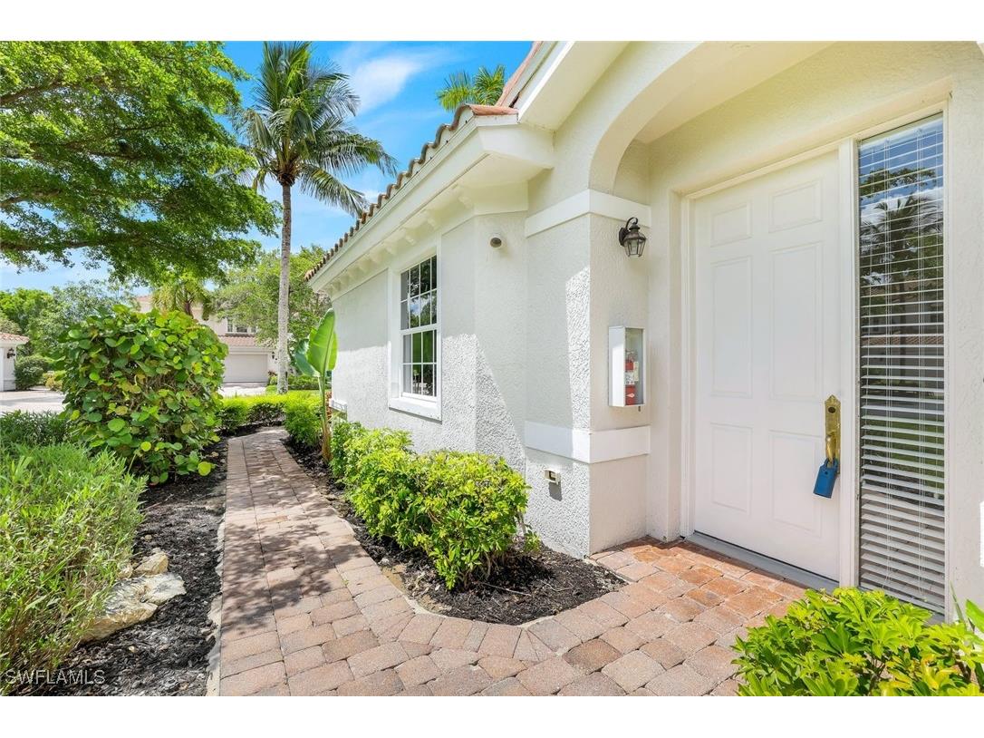 9053 Cascada Way #202 Naples FL 34114 225056002 image3