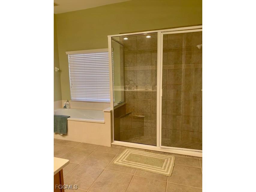 9053 Prosperity Way Fort Myers FL 33913 2025005961 image14