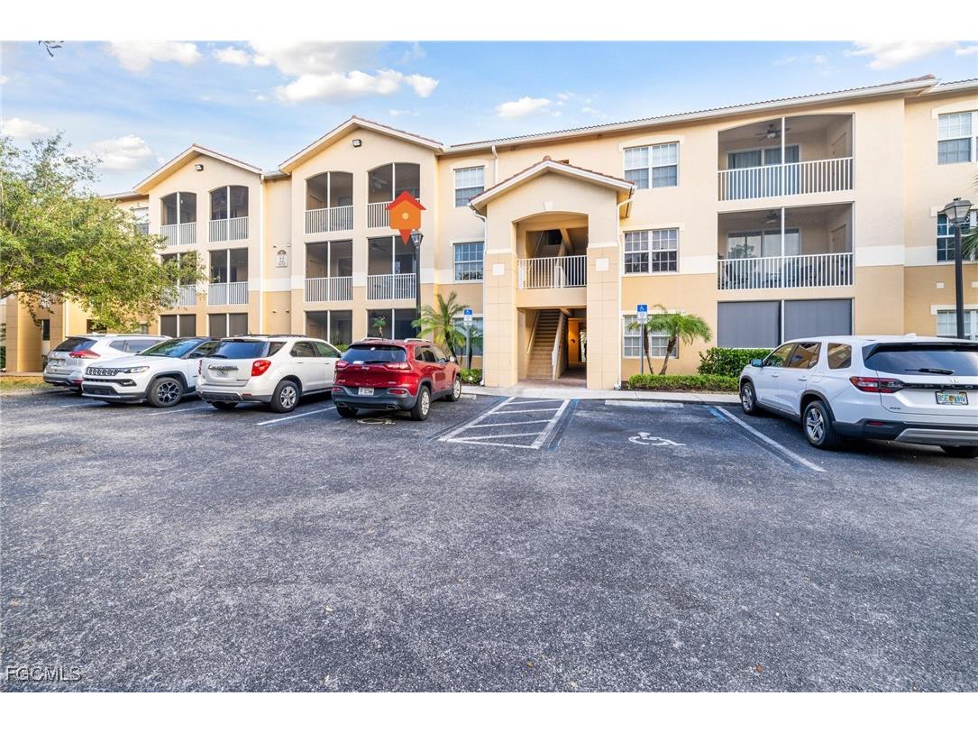 9055 Colby Drive #2213 Fort Myers FL 33919 2025022428 image1