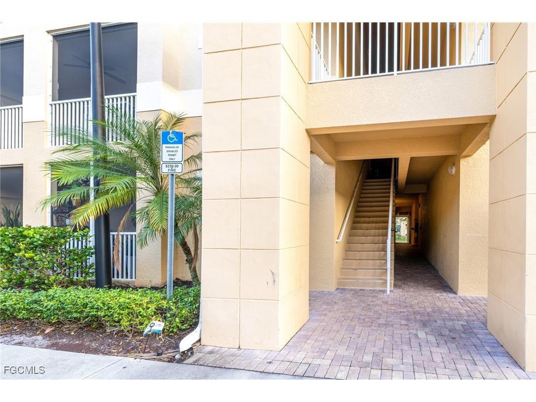 9055 Colby Drive #2213 Fort Myers FL 33919 2025022428 image2
