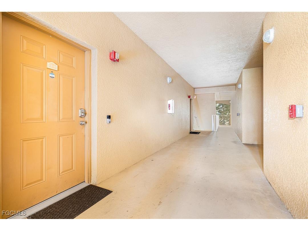 9055 Colby Drive #2213 Fort Myers FL 33919 2025022428 image3