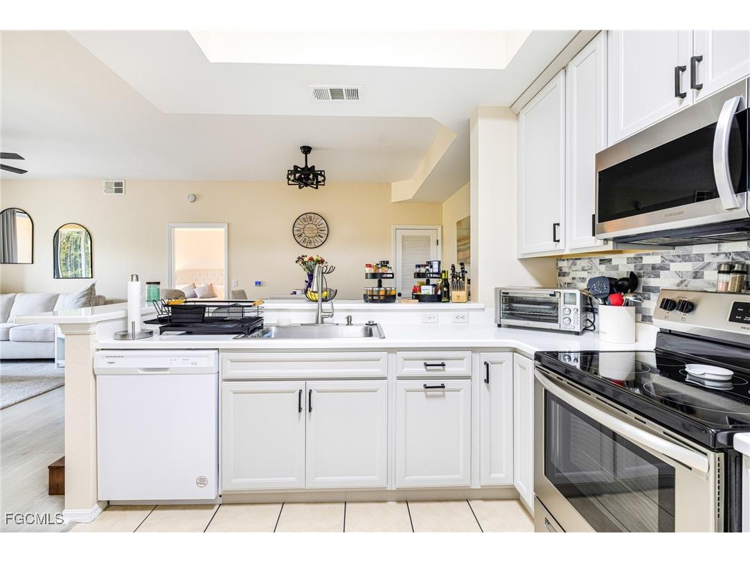9055 Colby Drive #2213 Fort Myers FL 33919 2025022428 image6