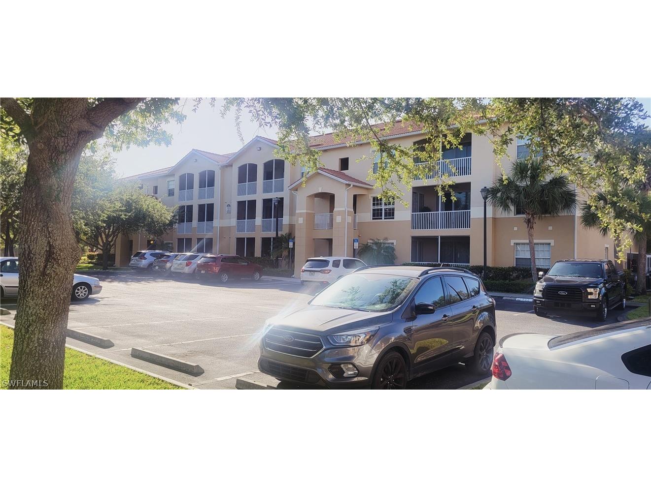 9055 Colby Drive #2214 Fort Myers FL 33919 224039084 image1