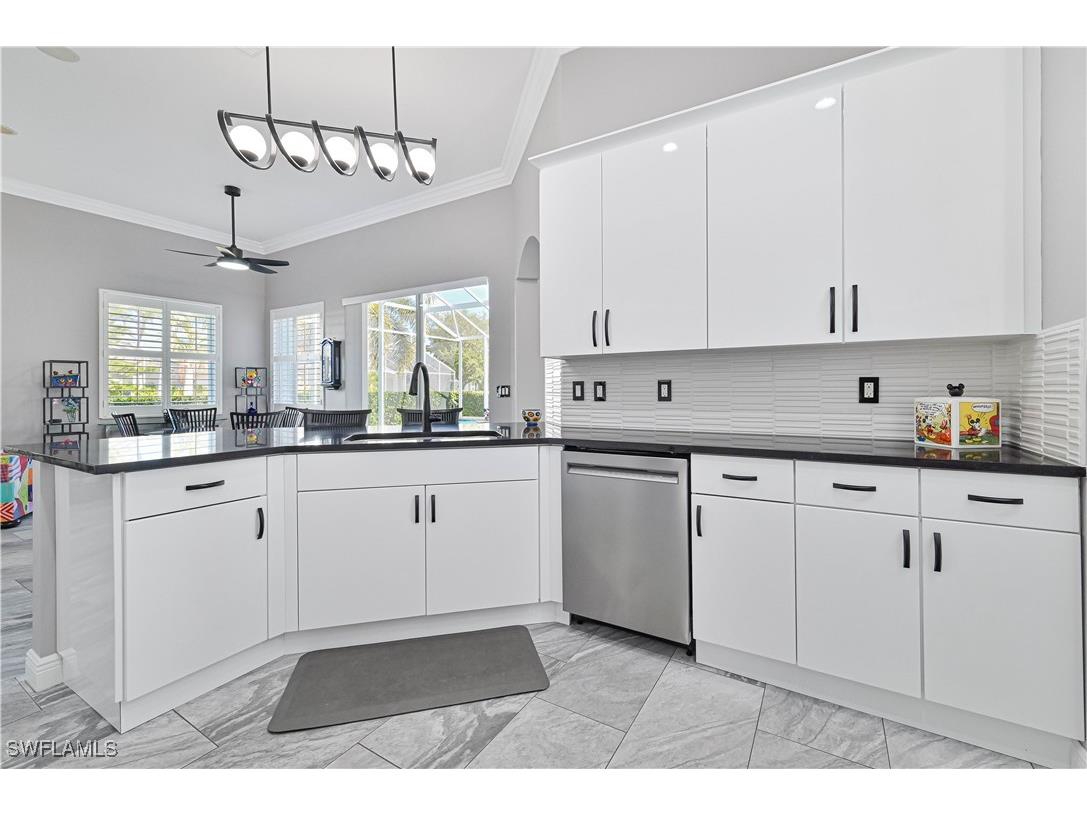 9057 Whitfield Drive Estero FL 33928 226001147 image18