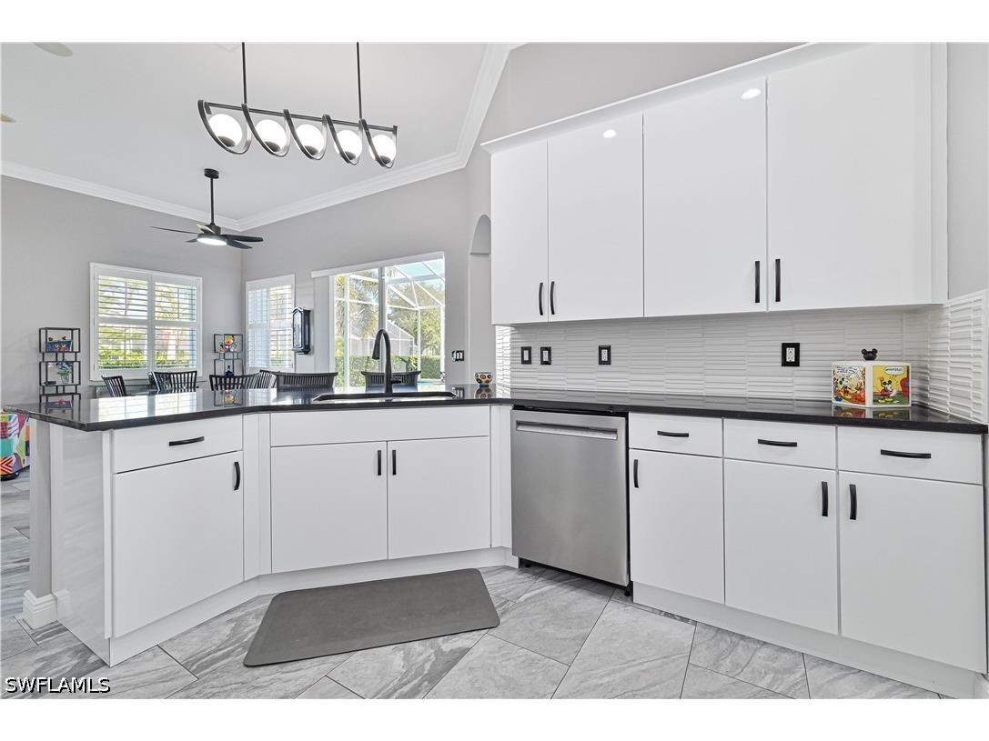 9057 Whitfield Drive Estero FL 33928 226018688 image16
