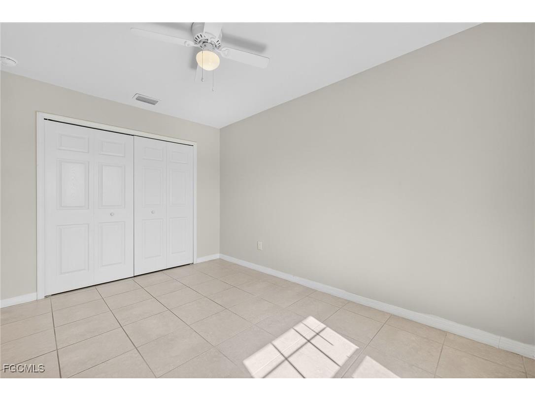 906/908 SE 6th Court Cape Coral FL 33990 2025008650 image14