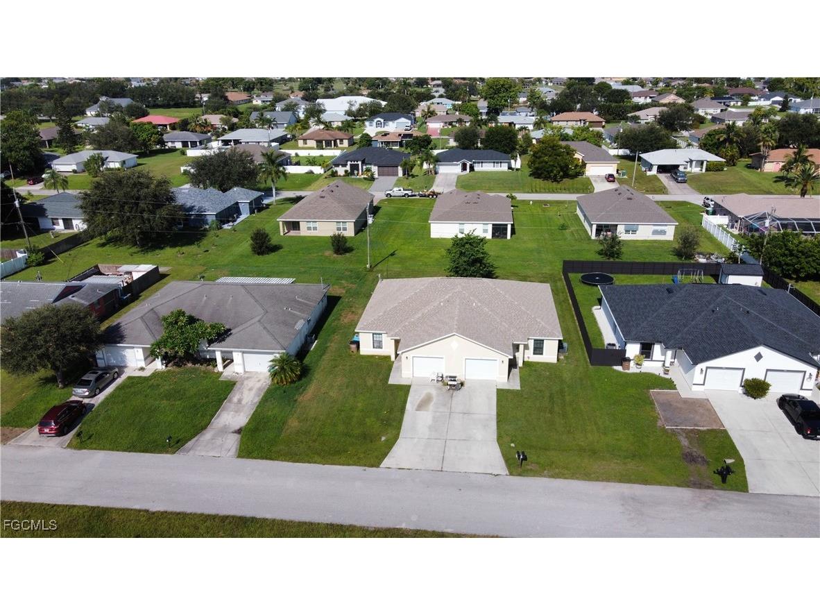 906/908 SE 6th Court Cape Coral FL 33990 2025008650 image18