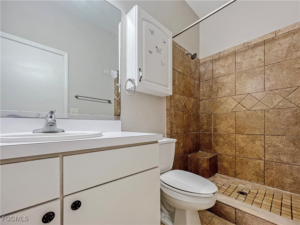 906 Alfreda Avenue Lehigh Acres FL 33971 2025021996 image21