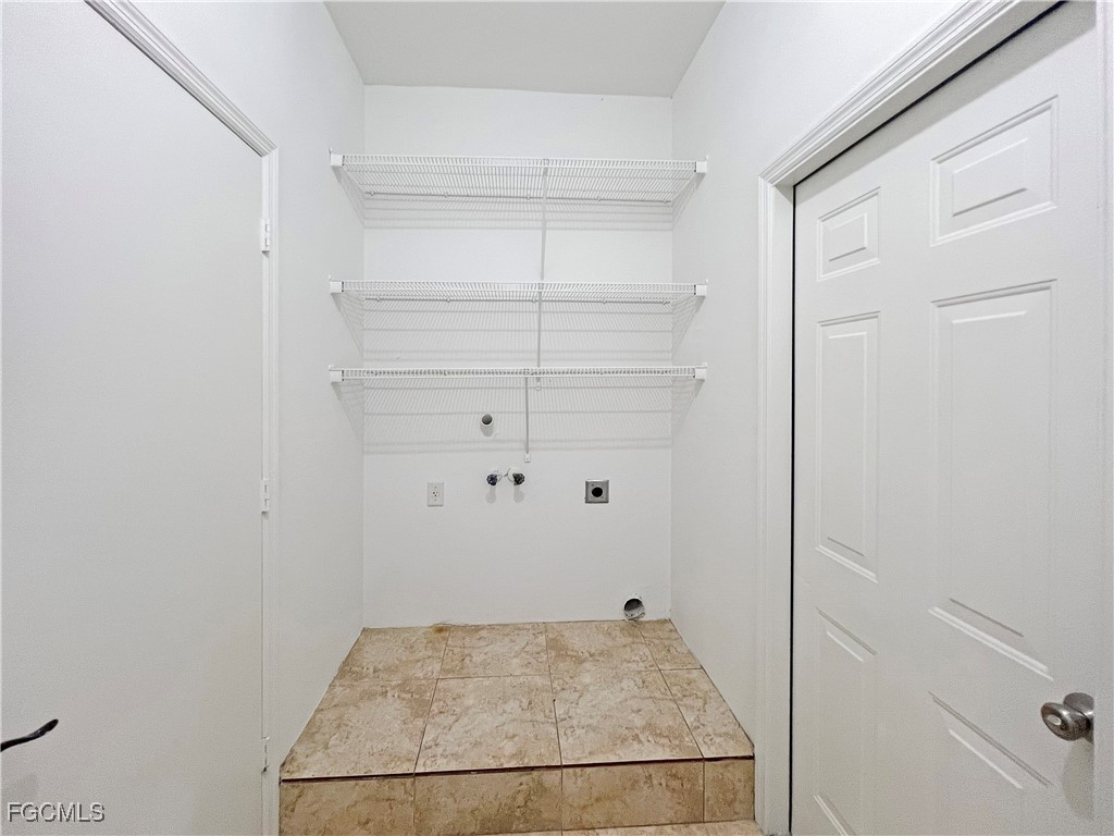 906 Alfreda Avenue Lehigh Acres FL 33971 2025021996 image28