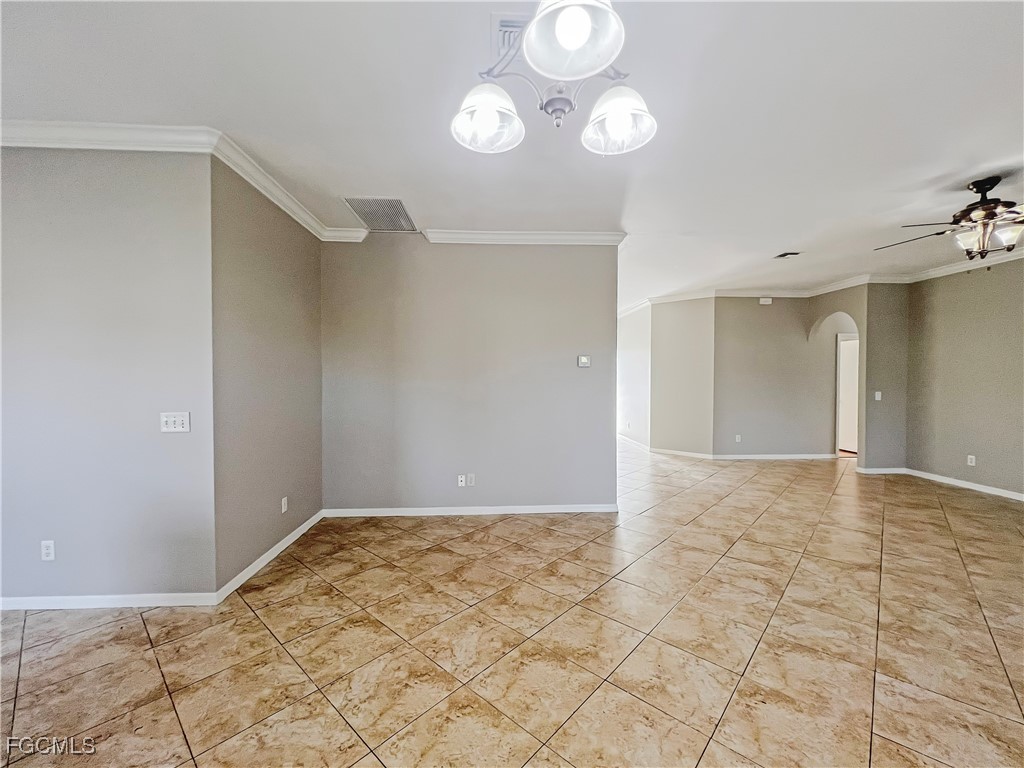 906 Alfreda Avenue Lehigh Acres FL 33971 2025021996 image9