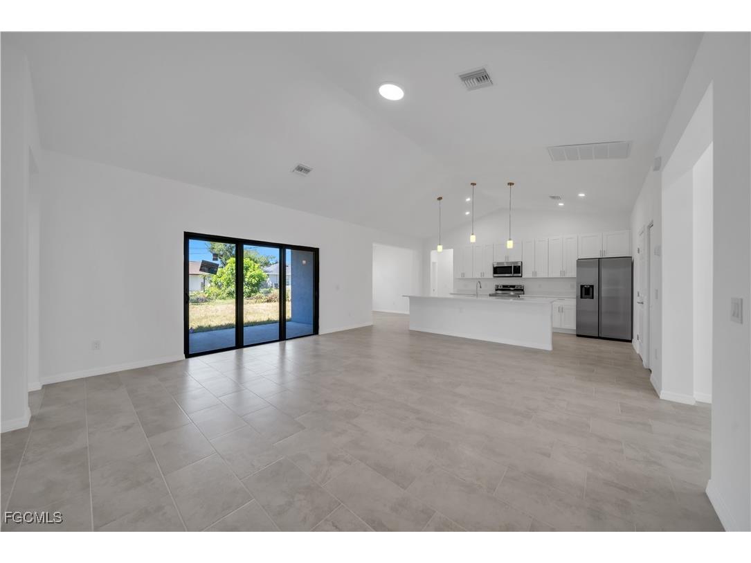 906 Bayard Terrace Port Charlotte FL 33948 2025015147 image18