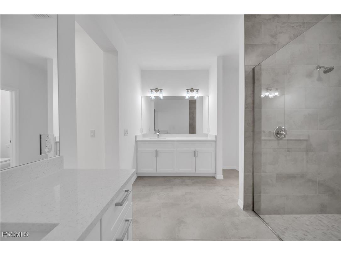 906 Bayard Terrace Port Charlotte FL 33948 2025015147 image26