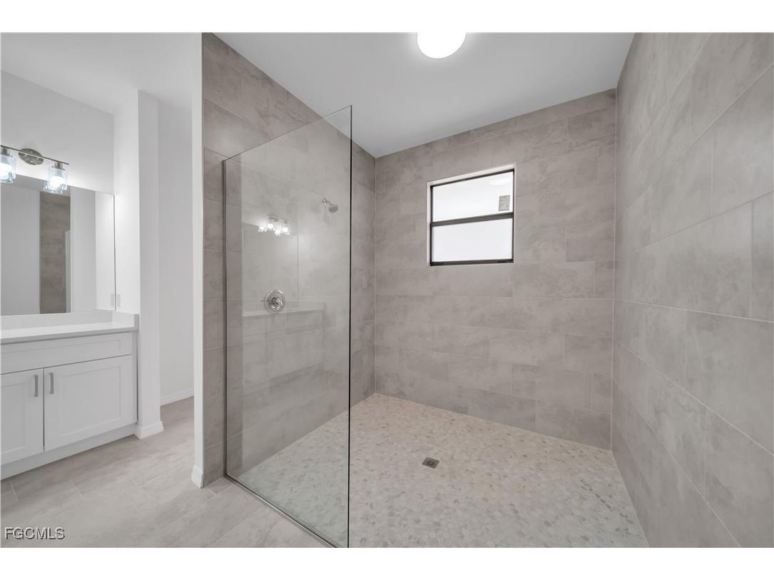 906 Bayard Terrace Port Charlotte FL 33948 2025015147 image34