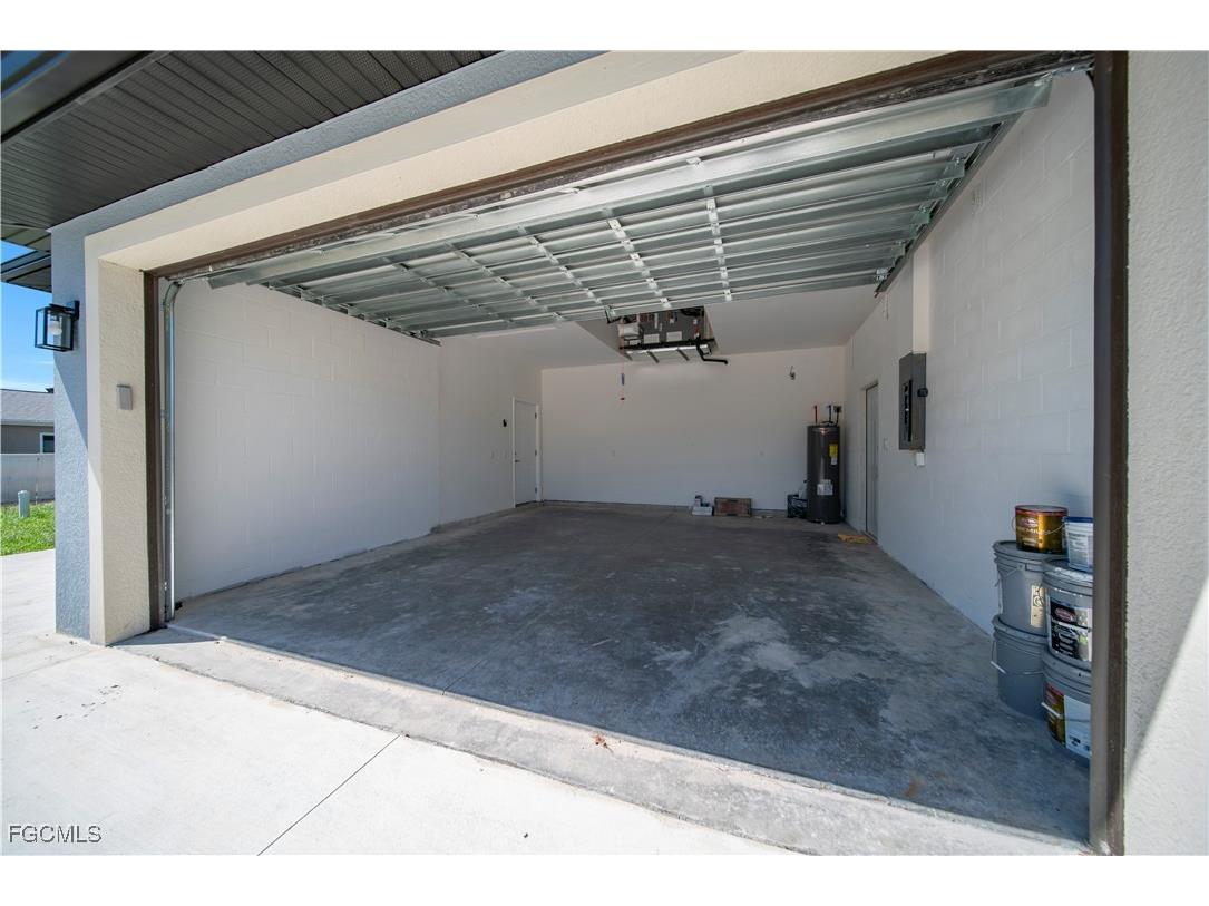 906 Bayard Terrace Port Charlotte FL 33948 2025015147 image35