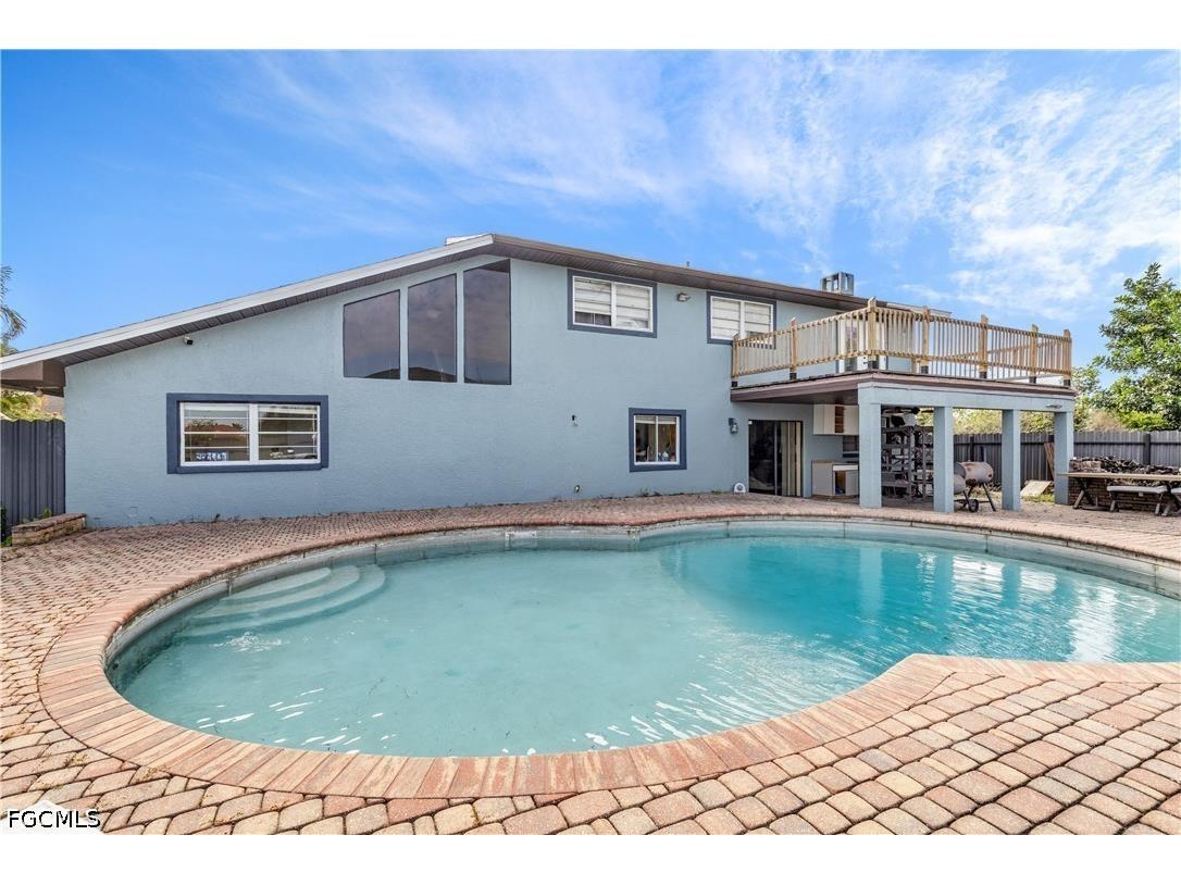 906 NE 2nd Avenue Cape Coral FL 33909 2026016899 image39