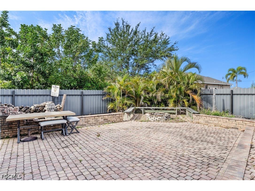 906 NE 2nd Avenue Cape Coral FL 33909 2026016899 image41