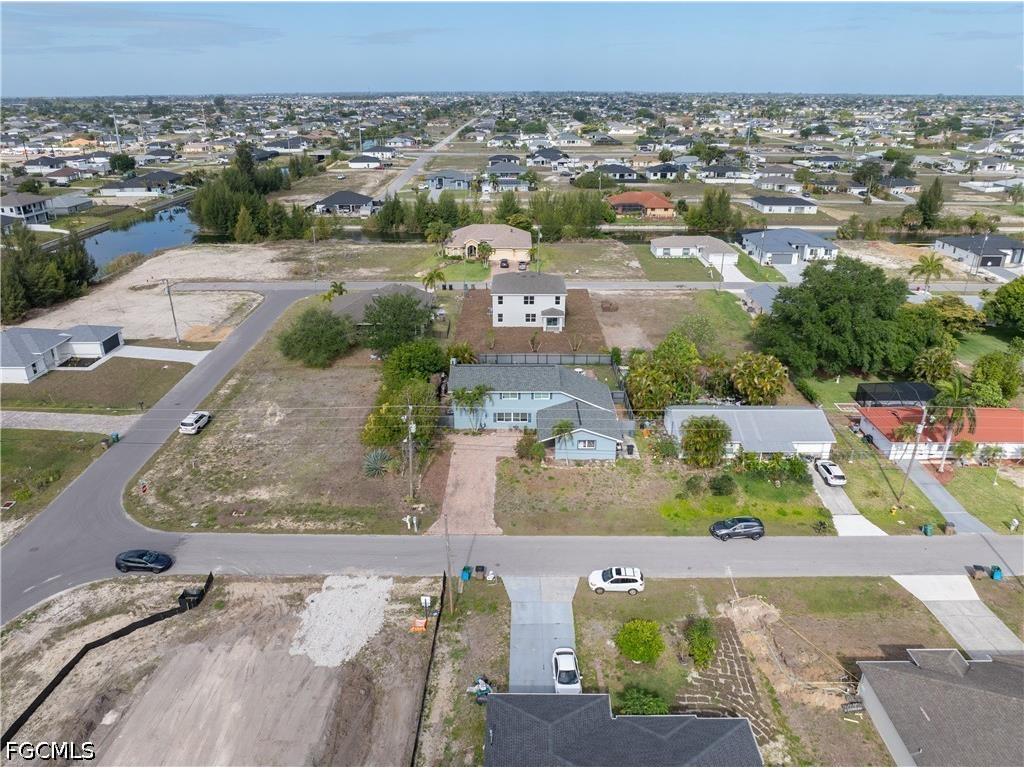 906 NE 2nd Avenue Cape Coral FL 33909 2026016899 image7