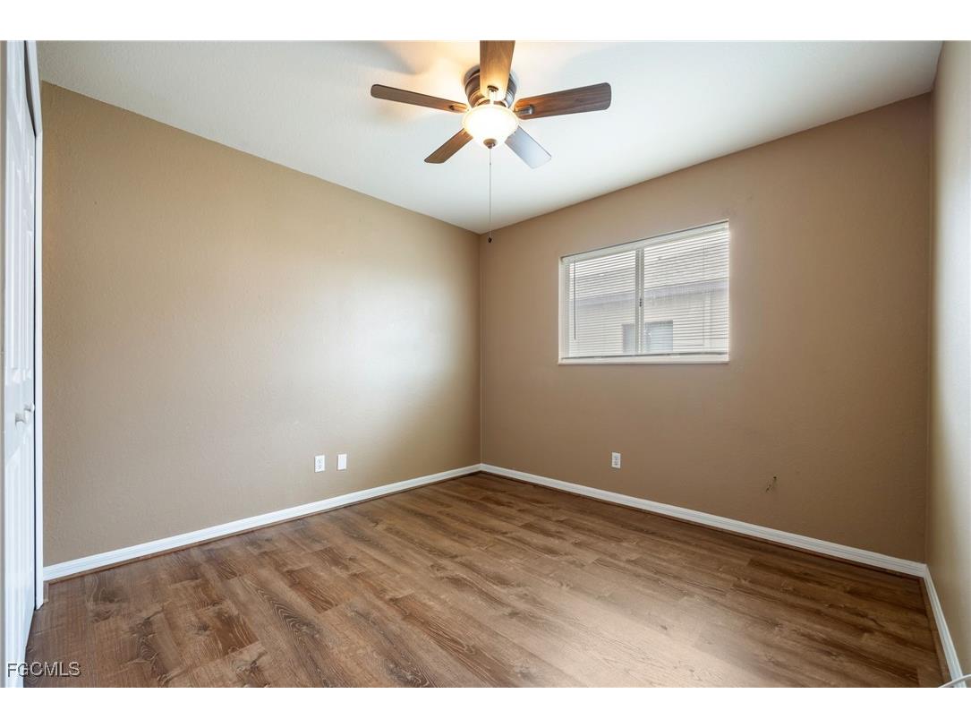 906 SW 11th Place Cape Coral FL 33991 2025010014 image10