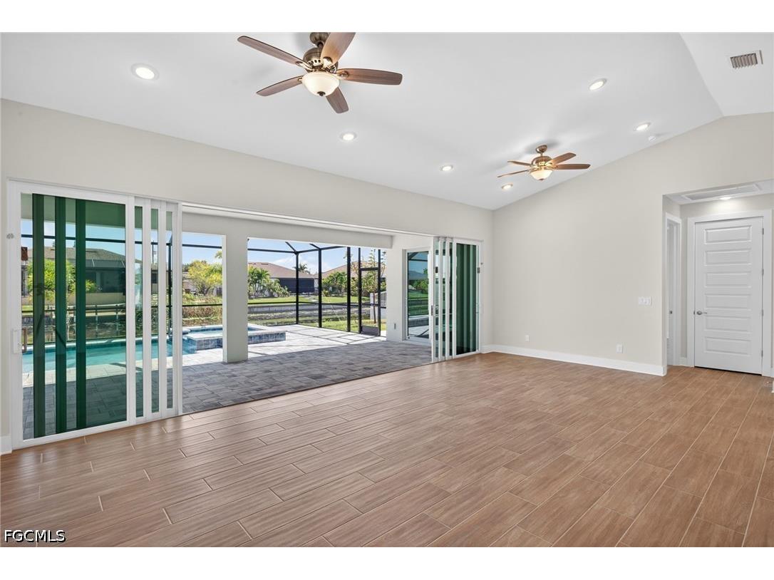 906 SW 12th Terrace Cape Coral FL 33991 2025026333 image10