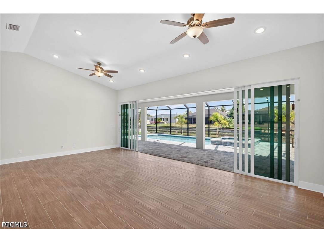 906 SW 12th Terrace Cape Coral FL 33991 2025026333 image11