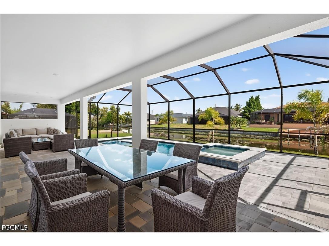 906 SW 12th Terrace Cape Coral FL 33991 2025026333 image2