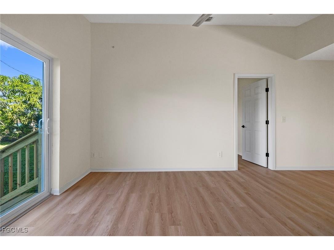 906 SW 7th Court Cape Coral FL 33991 2025012627 image20