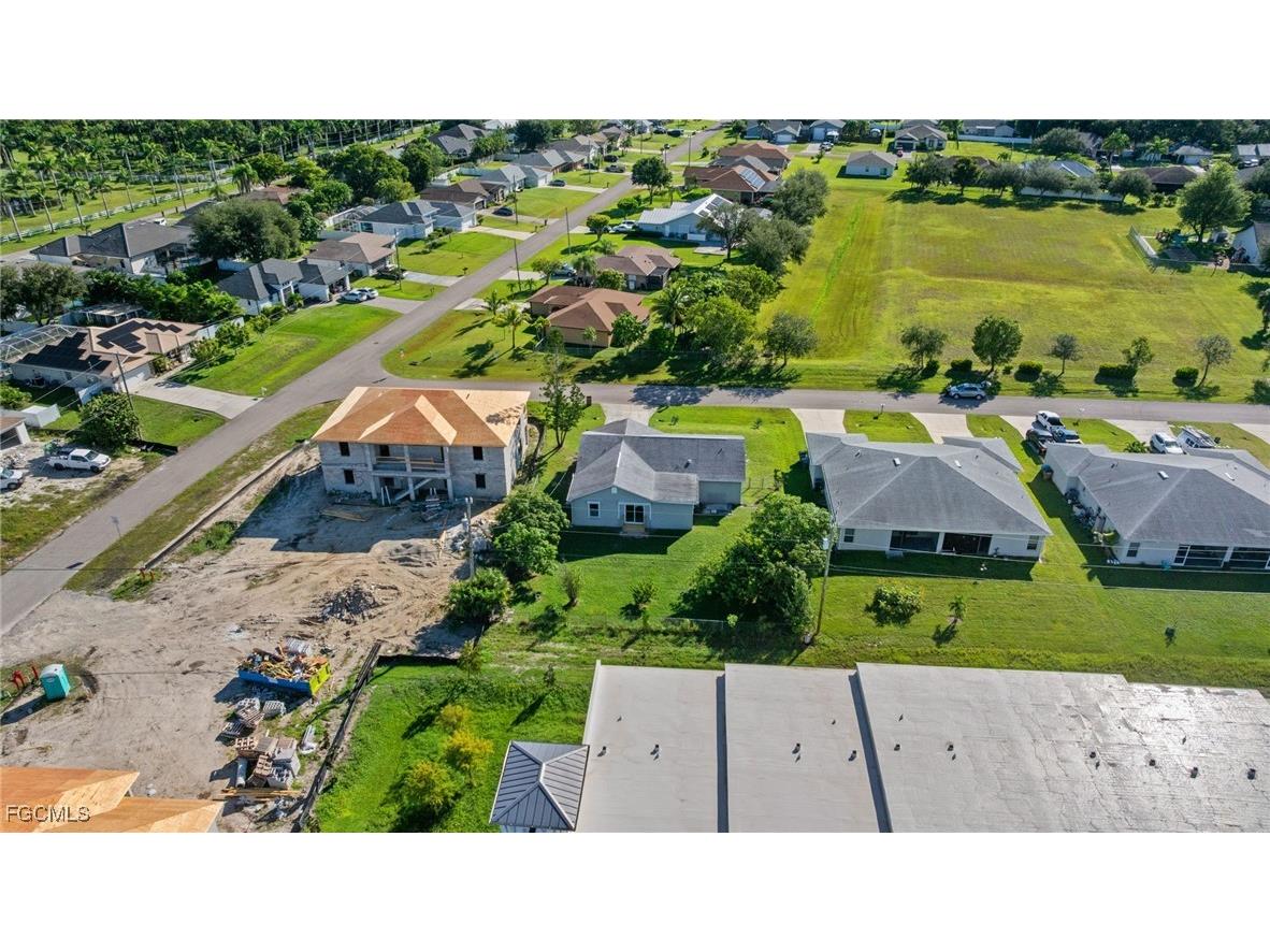 906 SW 7th Court Cape Coral FL 33991 2025012627 image8