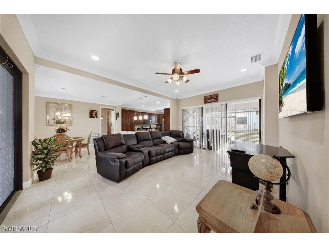 906 Sunniland Boulevard Lehigh Acres FL 33971 226007758 image4
