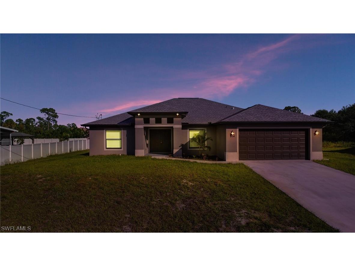 906 Susan Avenue N Lehigh Acres FL 33971 224014550 image1