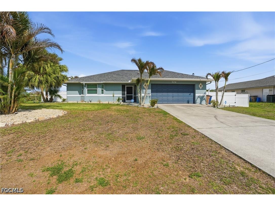 906 Venice Avenue N Lehigh Acres FL 33971 2026015435 image1