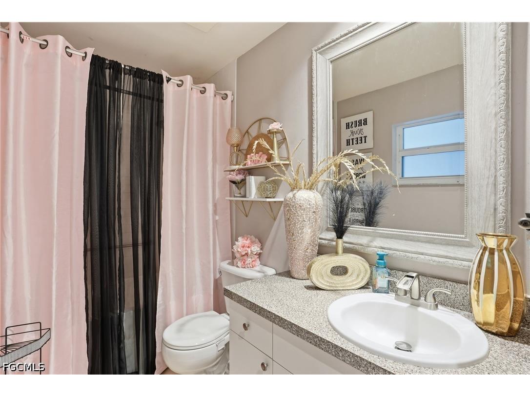 906 Venice Avenue N Lehigh Acres FL 33971 2026015435 image27