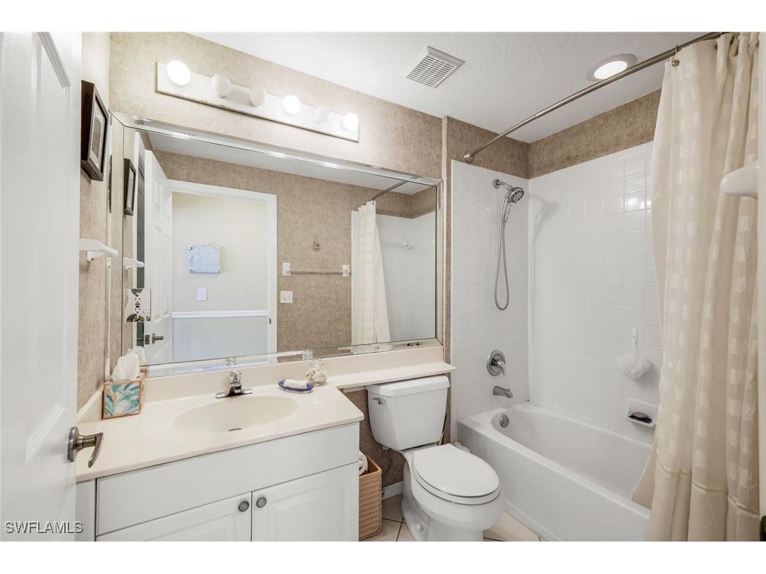 9060 Palmas Grandes Boulevard #106 Bonita Springs FL 34135 225074328 image17