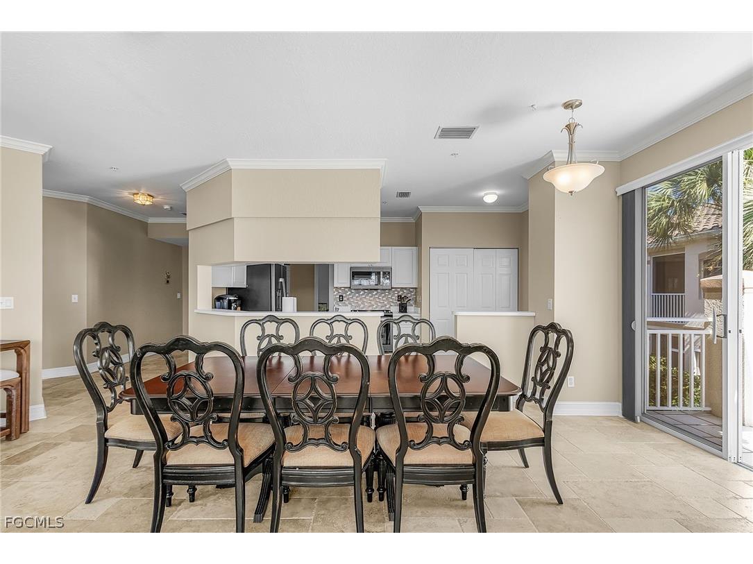 9060 Palmas Grandes Boulevard #201 Bonita Springs FL 34135 2026007034 image6