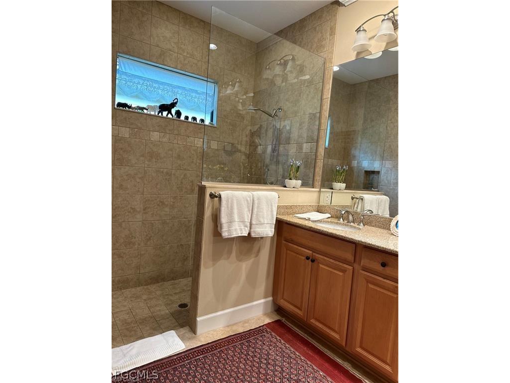 9061 Isla Bella Circle Bonita Springs FL 34135 2026011081 image13