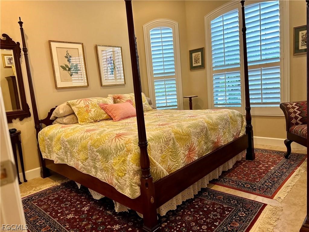 9061 Isla Bella Circle Bonita Springs FL 34135 2026011081 image17