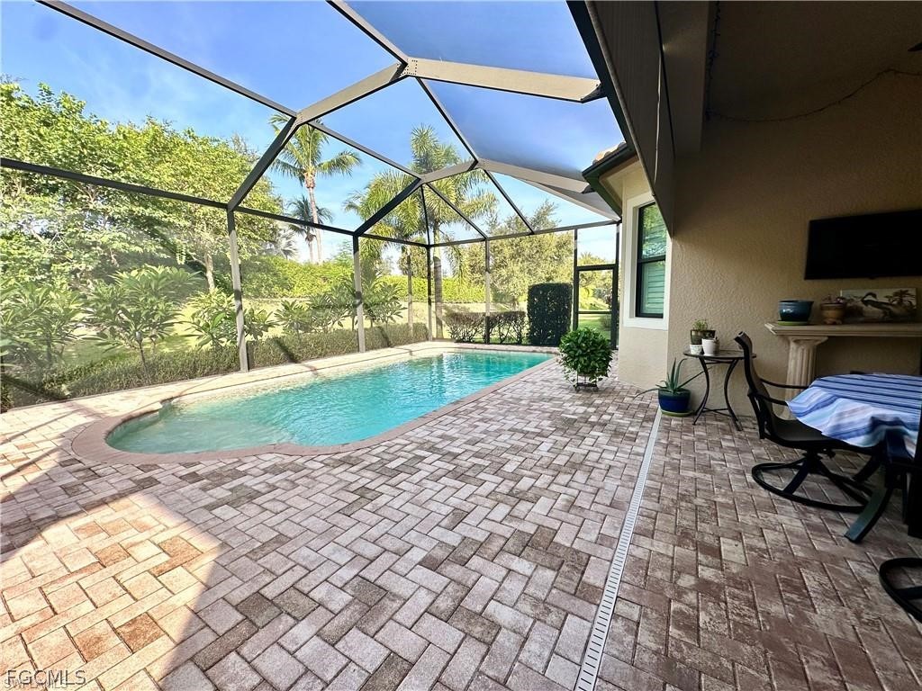 9061 Isla Bella Circle Bonita Springs FL 34135 2026011081 image20