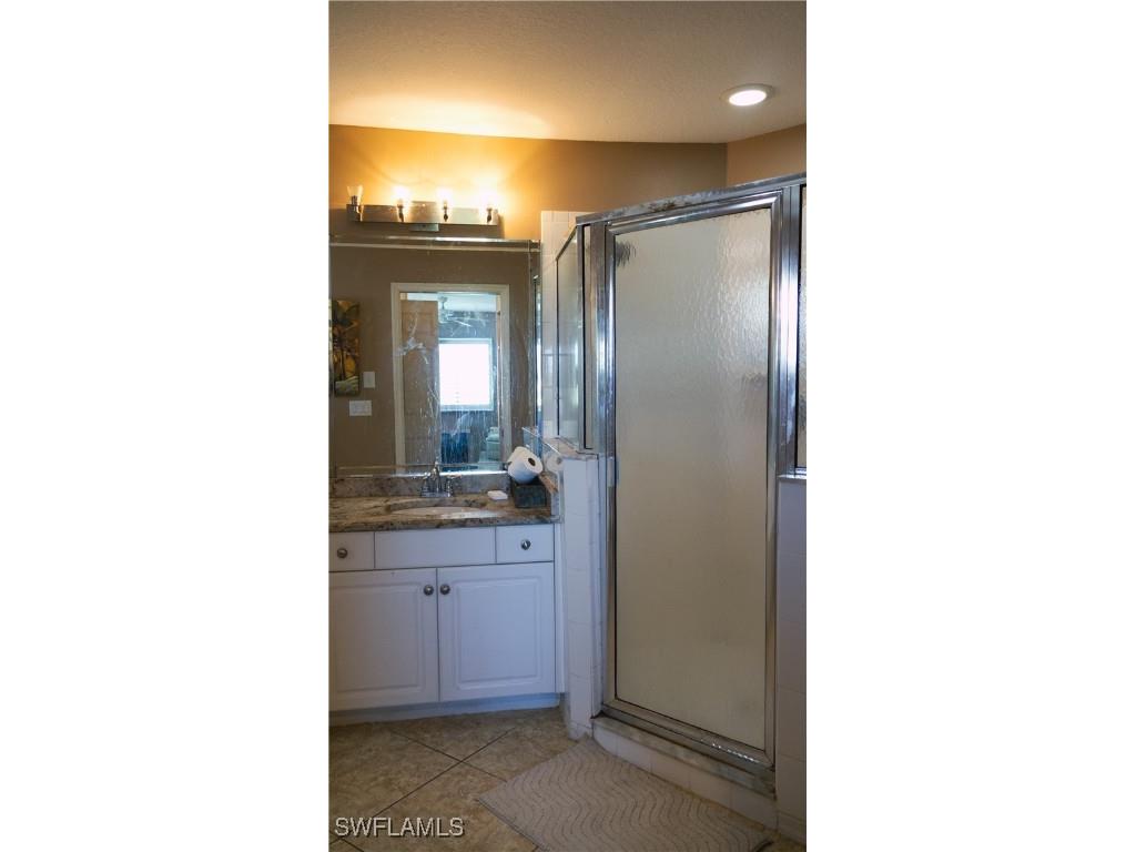 9061 Michael Circle #2 Naples FL 34113 224054249 image38