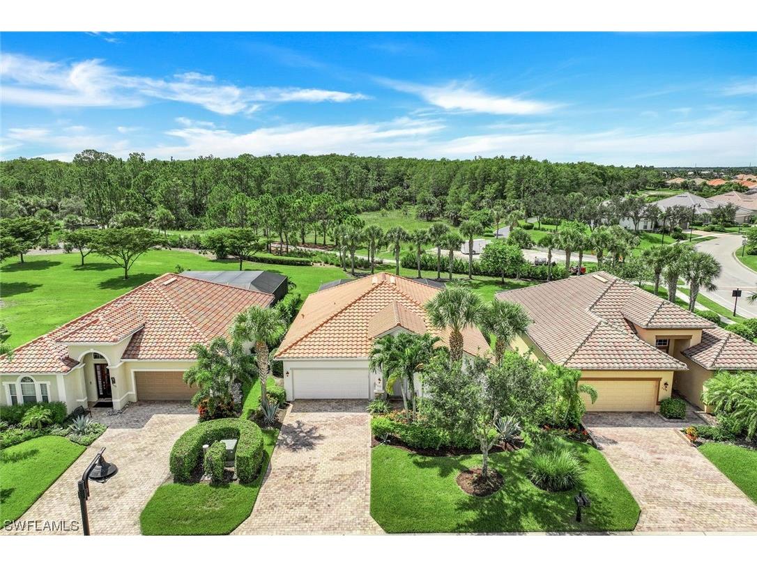 9062 Limestone Lane Naples FL 34120 223053626 image1