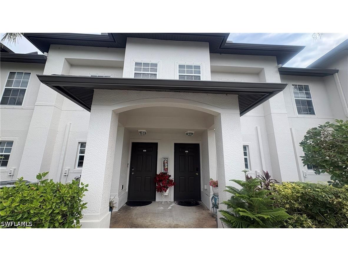 9064 Gervais Circle #105 Naples FL 34120 226019572 image3